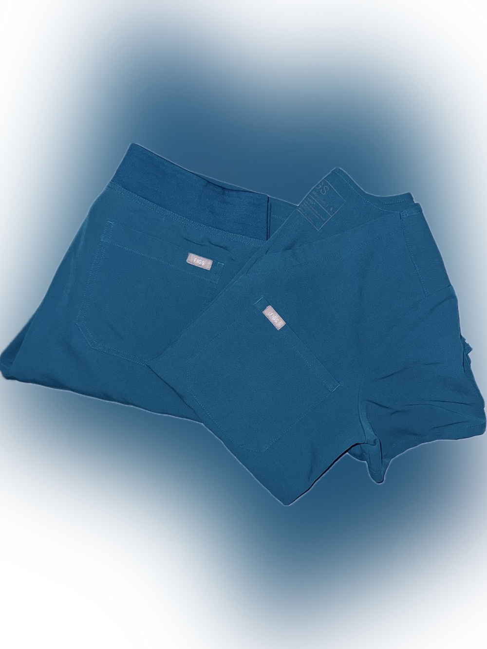 FIGS Teal Caribbean Blue Stretch Scrub Matching Set (Pants & Top)